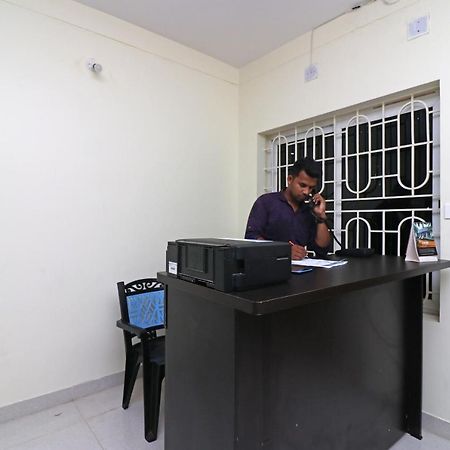 Oyo Hotel Ayush Palace Cuttack Exterior photo
